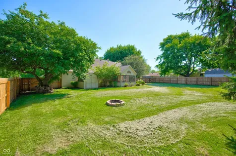 633 Echo Circle Greenwood IN 46142