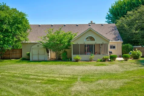 633 Echo Circle Greenwood IN 46142