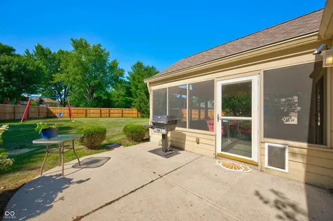 633 Echo Circle Greenwood IN 46142