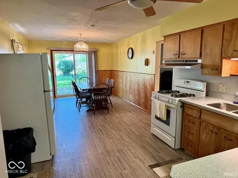 2501 N Hollywood Avenue Muncie IN 47304
