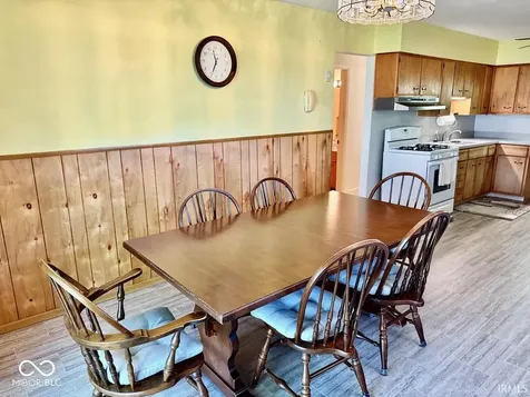 2501 N Hollywood Avenue Muncie IN 47304