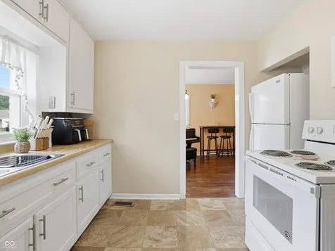 505 E 1st Street Sheridan IN 46069