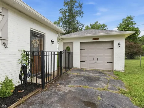 505 E 1st Street Sheridan IN 46069