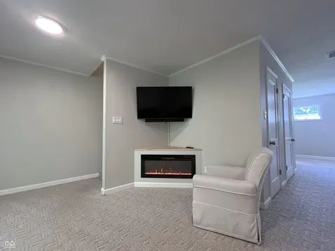 556 N Villa Drive Crawfordsville IN 47933