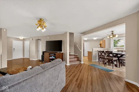 8422 Weathervane Court Indianapolis IN 46239