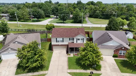 8422 Weathervane Court Indianapolis IN 46239