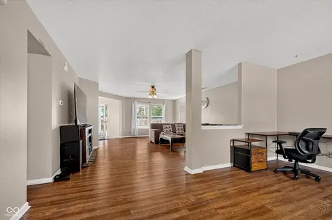 8422 Weathervane Court Indianapolis IN 46239