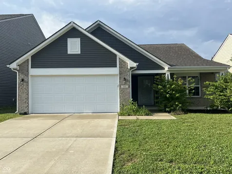 1181 S Aberdeen Drive Franklin IN 46131