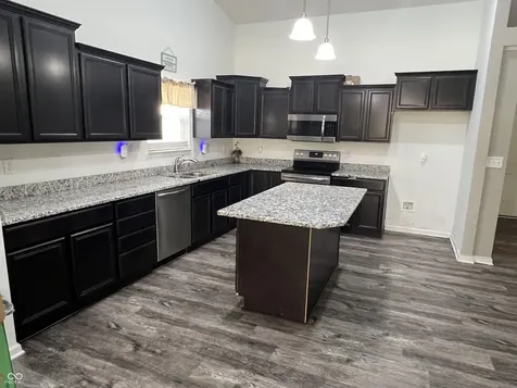 1181 S Aberdeen Drive Franklin IN 46131