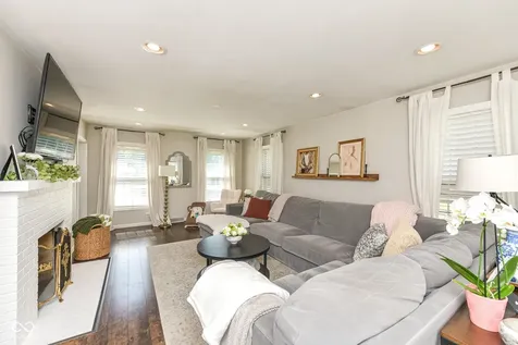 4601 S Walcott Street Indianapolis IN 46227