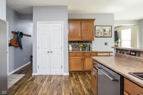 3824 Dusty Sands Whitestown IN 46075