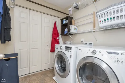 3824 Dusty Sands Whitestown IN 46075