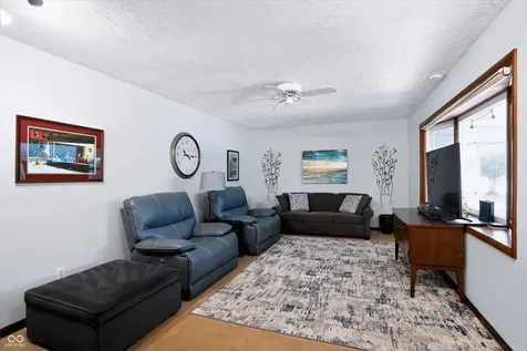10280 E County Road 100 Road S Avon IN 46123