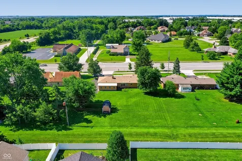 10280 E County Road 100 Road S Avon IN 46123