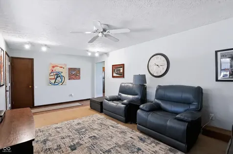 10280 E County Road 100 Road S Avon IN 46123