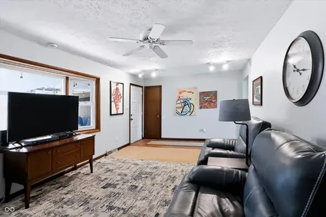 10280 E County Road 100 Road S Avon IN 46123
