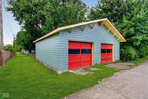 11822 Center Street Indianapolis IN 46236