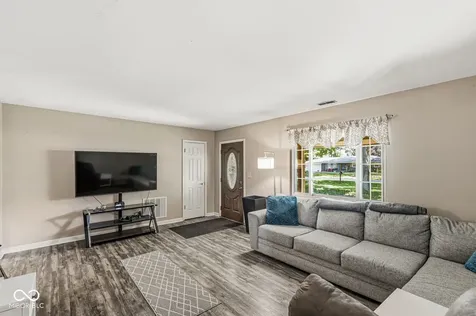 2525 Colony Court Carmel IN 46280