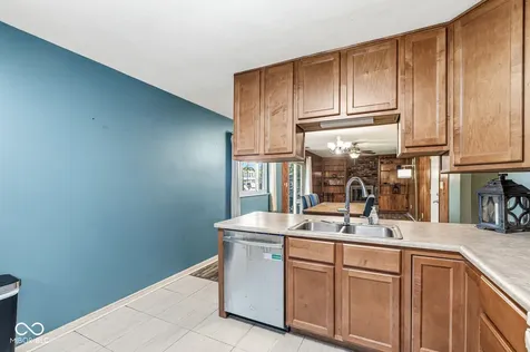2525 Colony Court Carmel IN 46280
