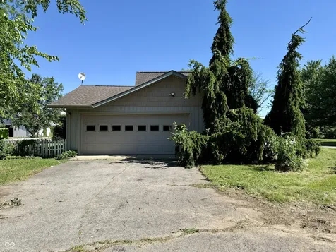 9261 S 825 W Edinburgh IN 46124