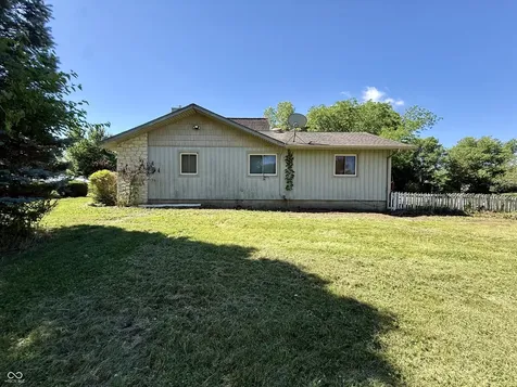 9261 S 825 W Edinburgh IN 46124