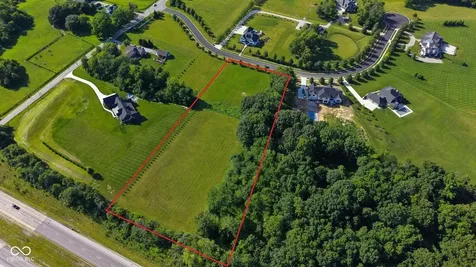 7753 Beck Lane Zionsville IN 46077