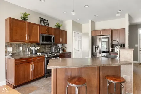 2335 Central Avenue Indianapolis IN 46205