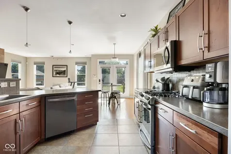 2335 Central Avenue Indianapolis IN 46205
