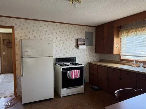 408 Poplar Street Rockville IN 47872