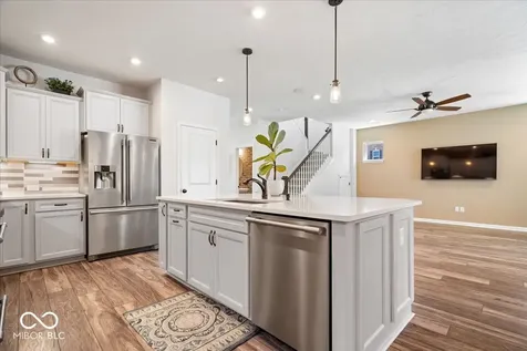 17302 Dallington Street Westfield IN 46074