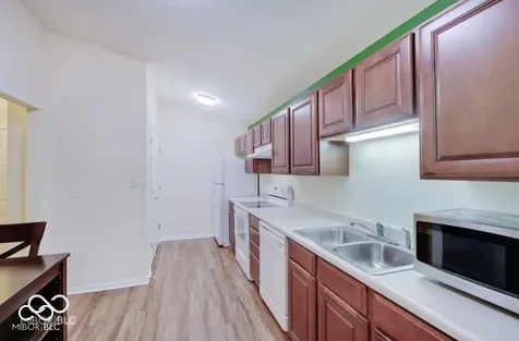 230 Legends Creek Way Indianapolis IN 46229