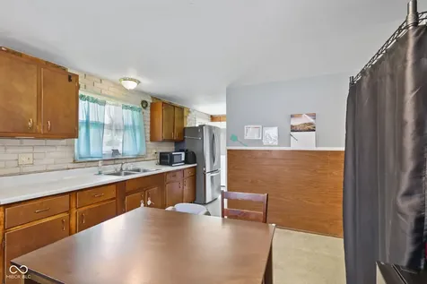 4634 N Sadlier Drive Indianapolis IN 46226