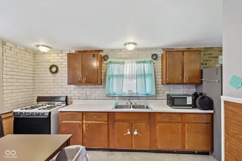 4634 N Sadlier Drive Indianapolis IN 46226