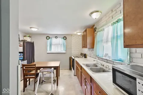 4634 N Sadlier Drive Indianapolis IN 46226