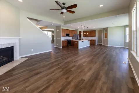 5208 Brighton Drive Whitestown IN 46075