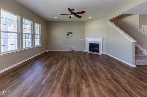 5208 Brighton Drive Whitestown IN 46075