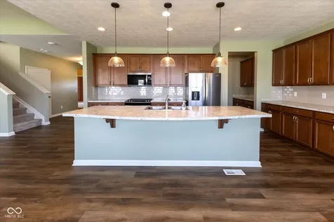 5208 Brighton Drive Whitestown IN 46075