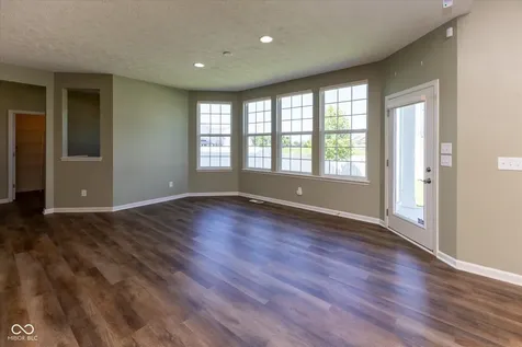 5208 Brighton Drive Whitestown IN 46075