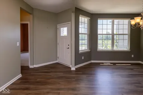 5208 Brighton Drive Whitestown IN 46075