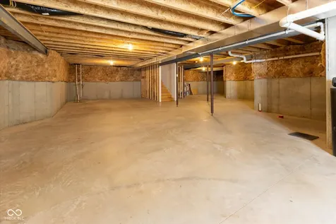 5208 Brighton Drive Whitestown IN 46075