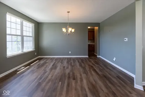 5208 Brighton Drive Whitestown IN 46075
