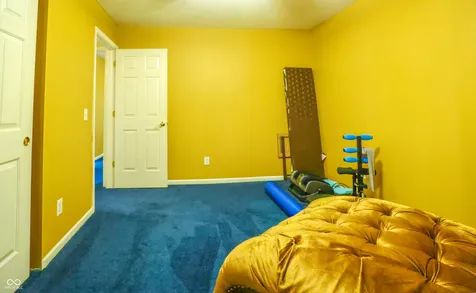 2224 Gradison Drive Indianapolis IN 46214
