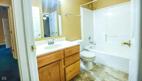 2224 Gradison Drive Indianapolis IN 46214