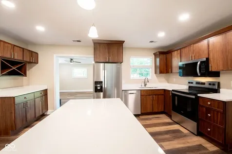 2516 Colony Court Carmel IN 46280