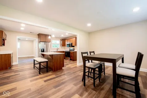 2516 Colony Court Carmel IN 46280