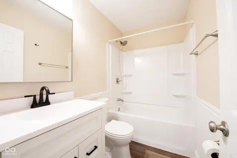 2516 Colony Court Carmel IN 46280