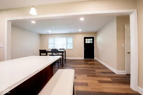 2516 Colony Court Carmel IN 46280