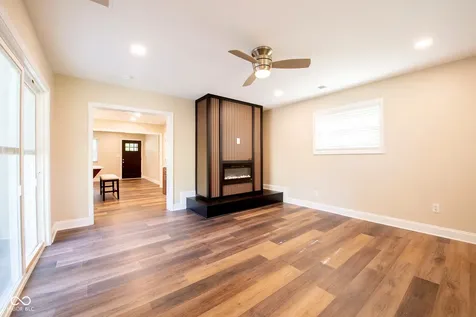 2516 Colony Court Carmel IN 46280