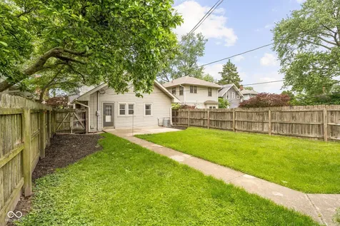 425 N Bosart Avenue Indianapolis IN 46201