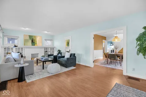 425 N Bosart Avenue Indianapolis IN 46201